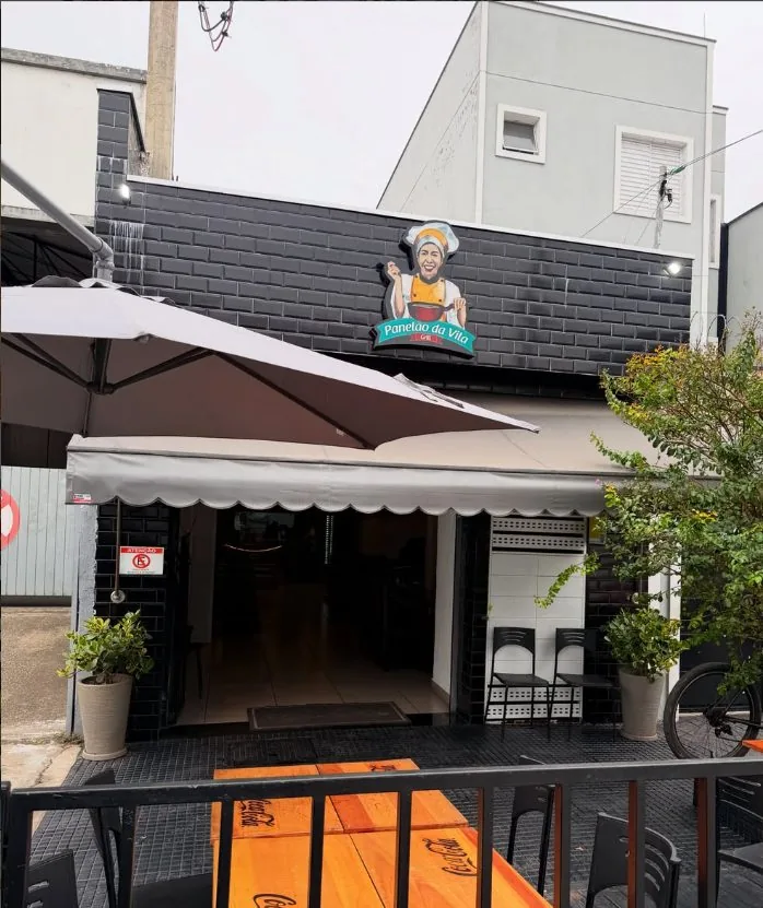 Fachada do Panelão da Vila Grill, na Rua Antônio Fonseca, 549